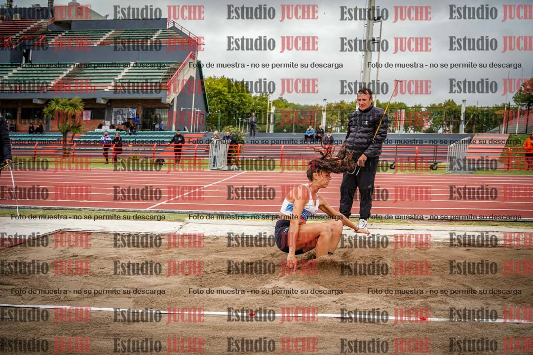 Fotos del salto en largo de mujeres - heptatlón 5