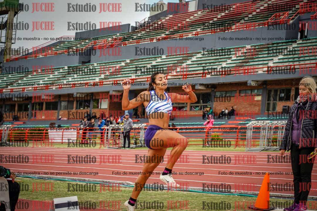 Fotos del salto en largo de mujeres - heptatlón 5