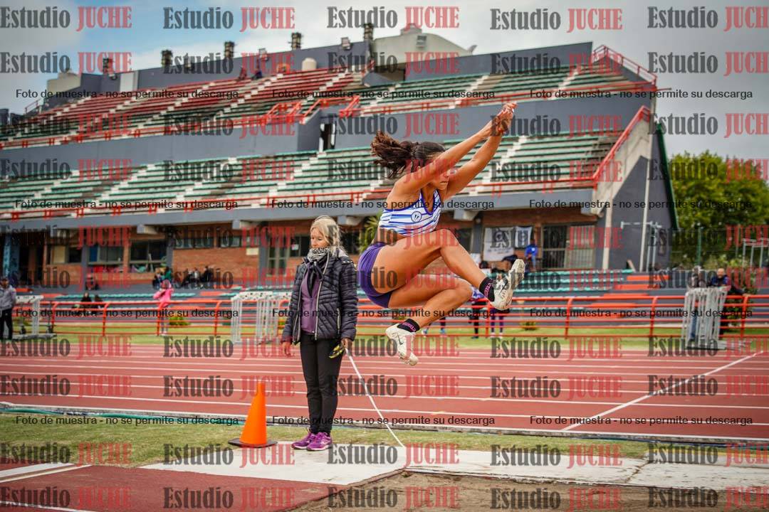 Fotos del salto en largo de mujeres - heptatlón 5