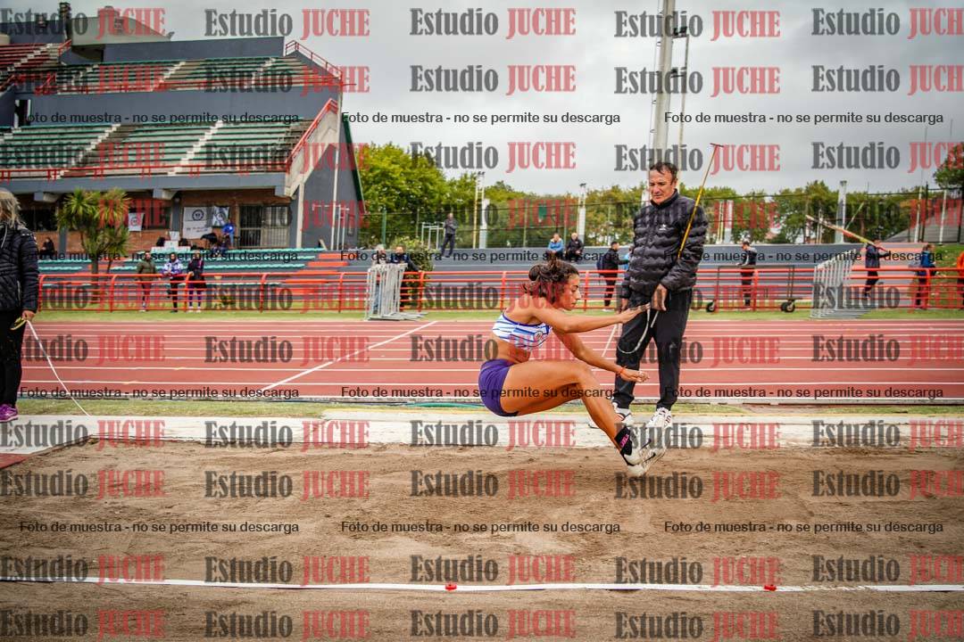 Fotos del salto en largo de mujeres - heptatlón 5