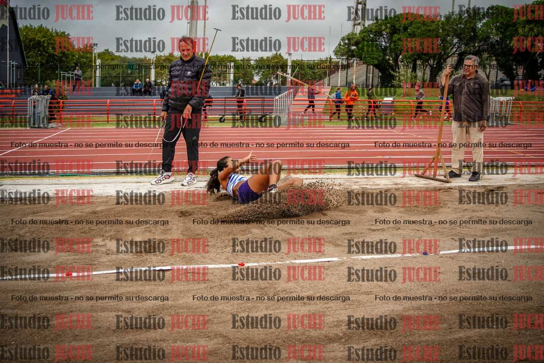 Fotos del salto en largo de mujeres - heptatlón 5