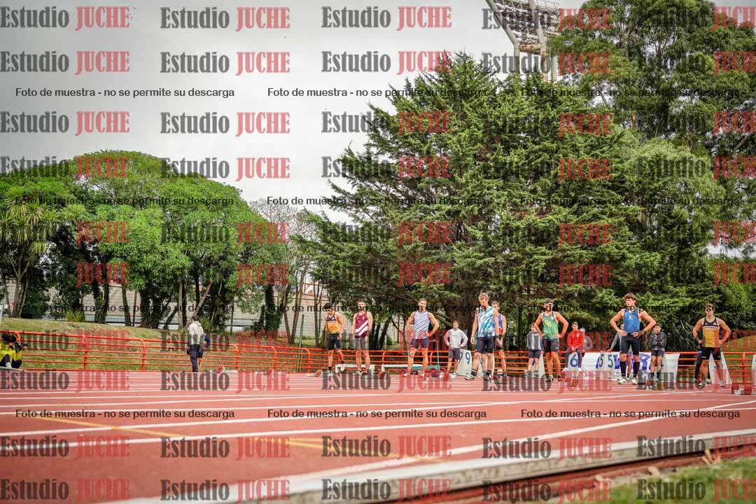 Fotos de los 100 m llanos de varones