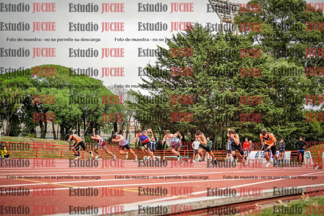 Fotos de los 100 m llanos de varones