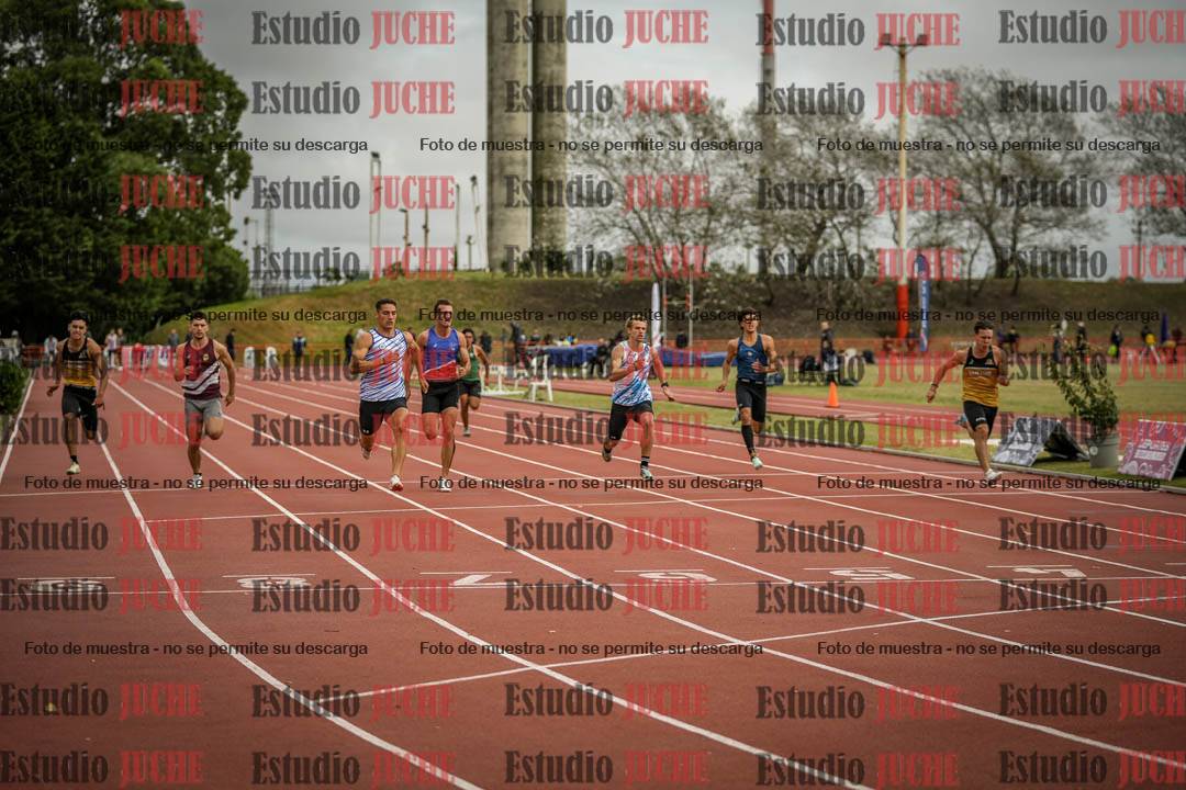 Fotos de los 100 m llanos de varones