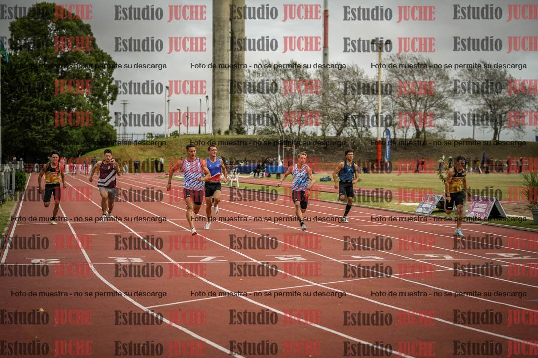 Fotos de los 100 m llanos de varones