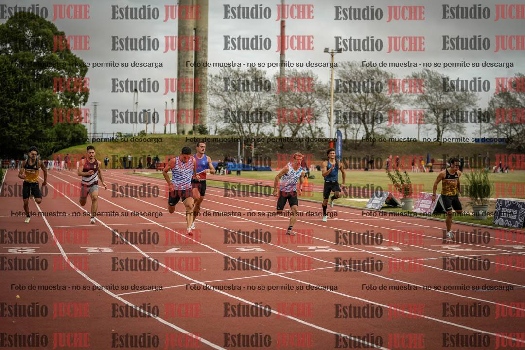 Fotos de los 100 m llanos de varones