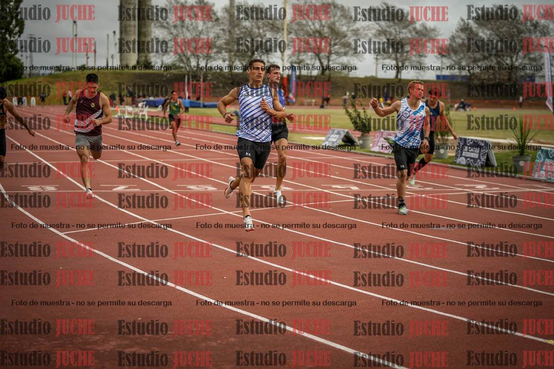 Fotos de los 100 m llanos de varones