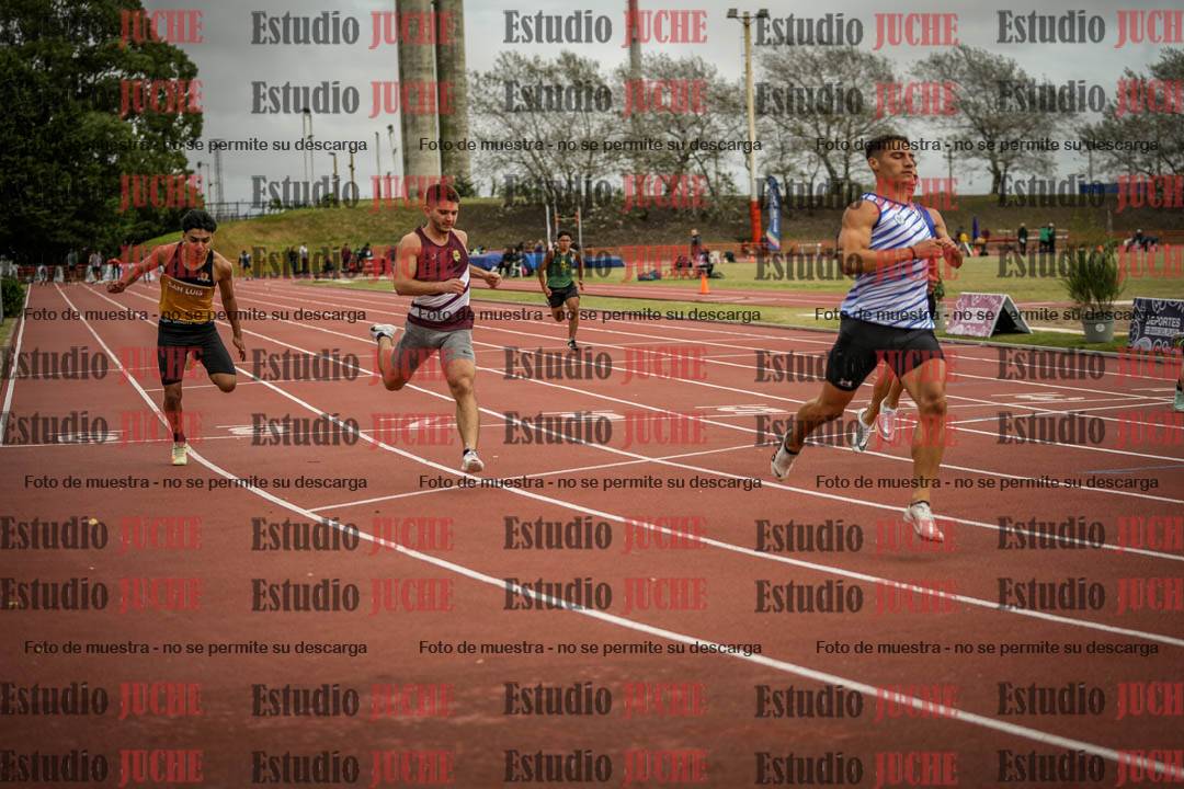 Fotos de los 100 m llanos de varones