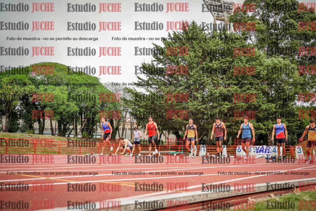 Fotos de los 100 m llanos de varones