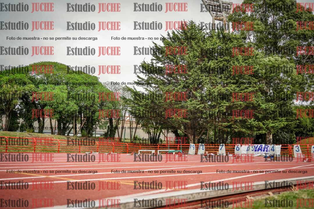 Fotos de los 100 m llanos de varones