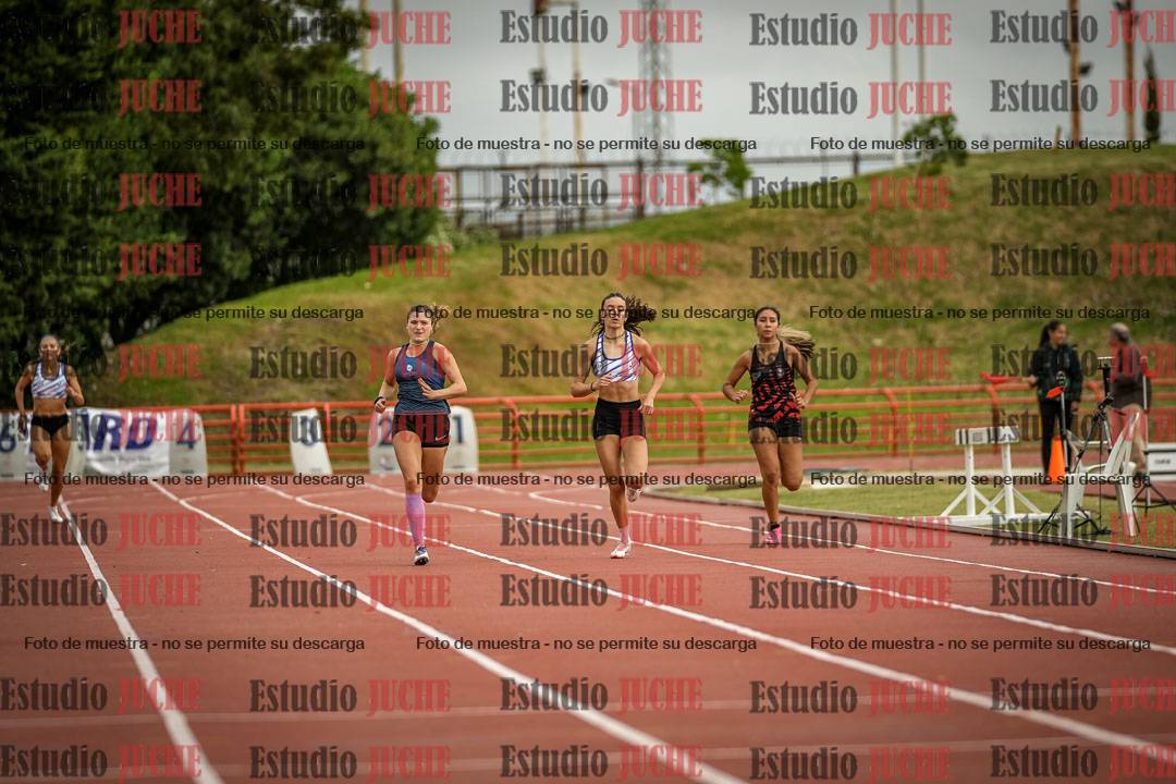 Fotos de los 400 m llanos de mujeres