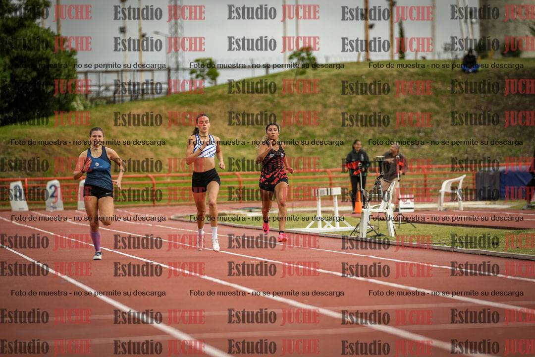 Fotos de los 400 m llanos de mujeres