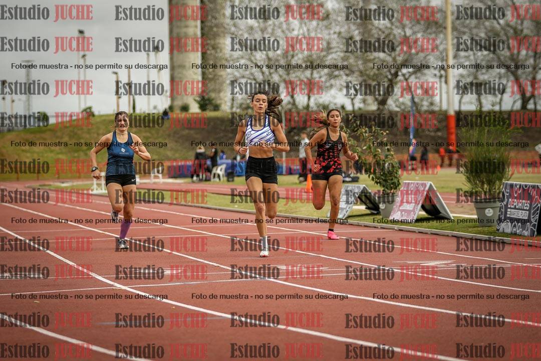 Fotos de los 400 m llanos de mujeres
