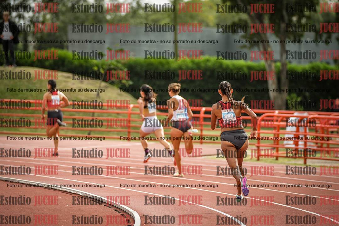 Fotos de los 400 m llanos de mujeres