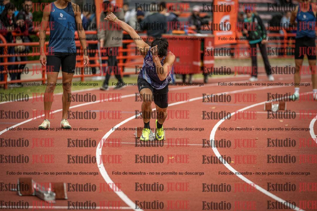 Fotos de los 400 m llanos de varones
