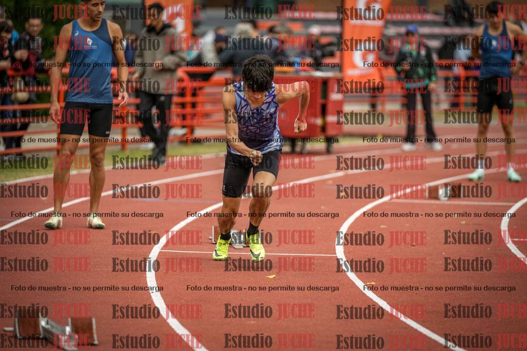 Fotos de los 400 m llanos de varones