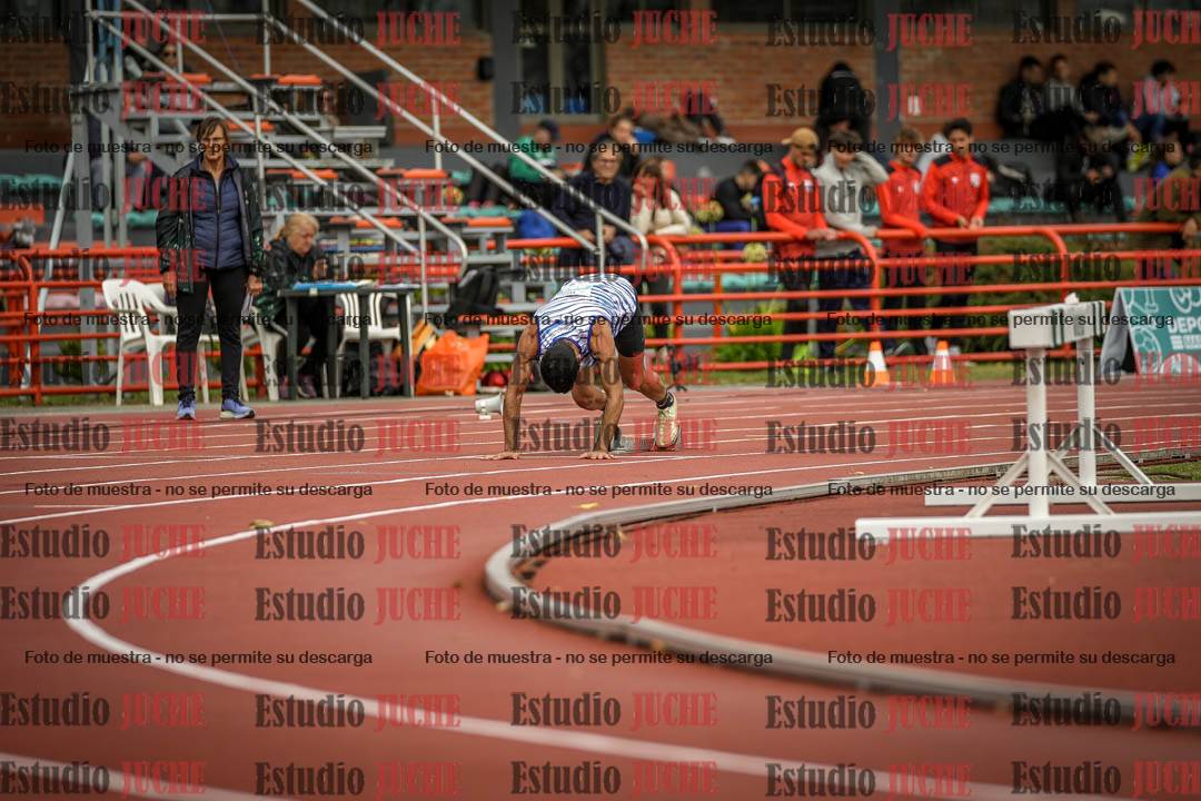 Fotos de los 400 m llanos de varones