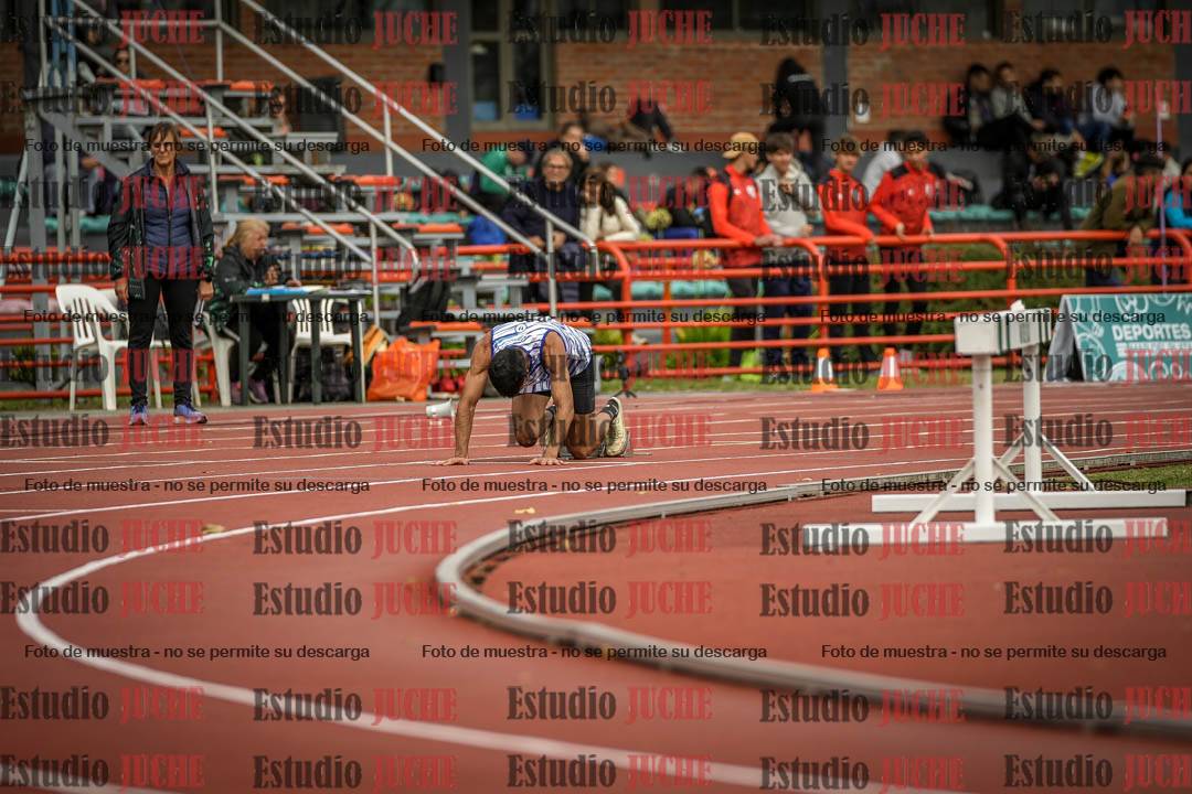 Fotos de los 400 m llanos de varones