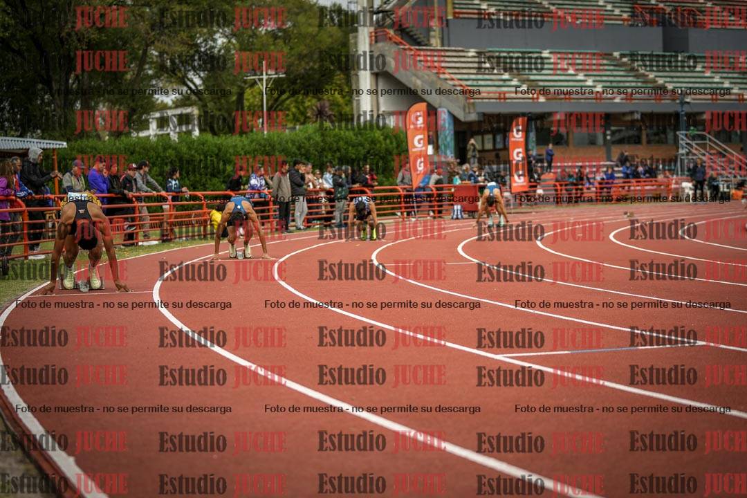 Fotos de los 400 m llanos de varones