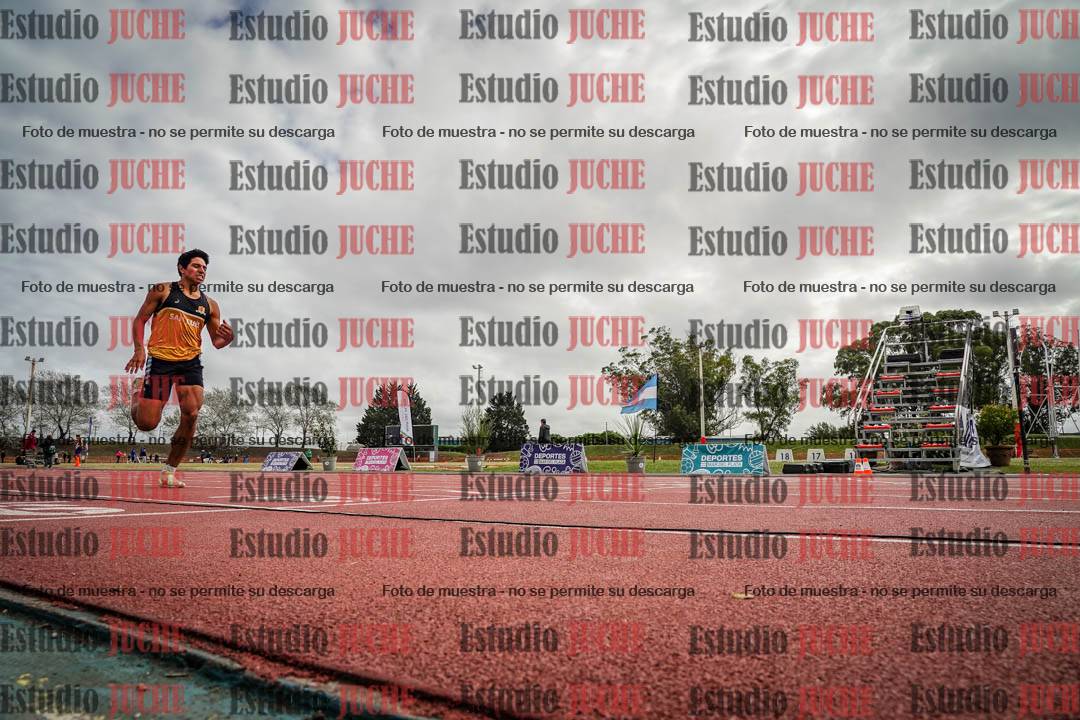Fotos de los 400 m llanos de varones