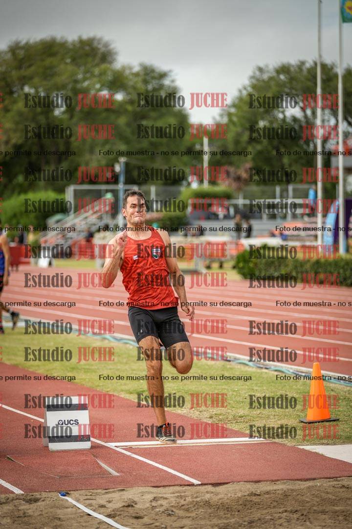 Fotos del salto en largo de varones - decatlón 2
