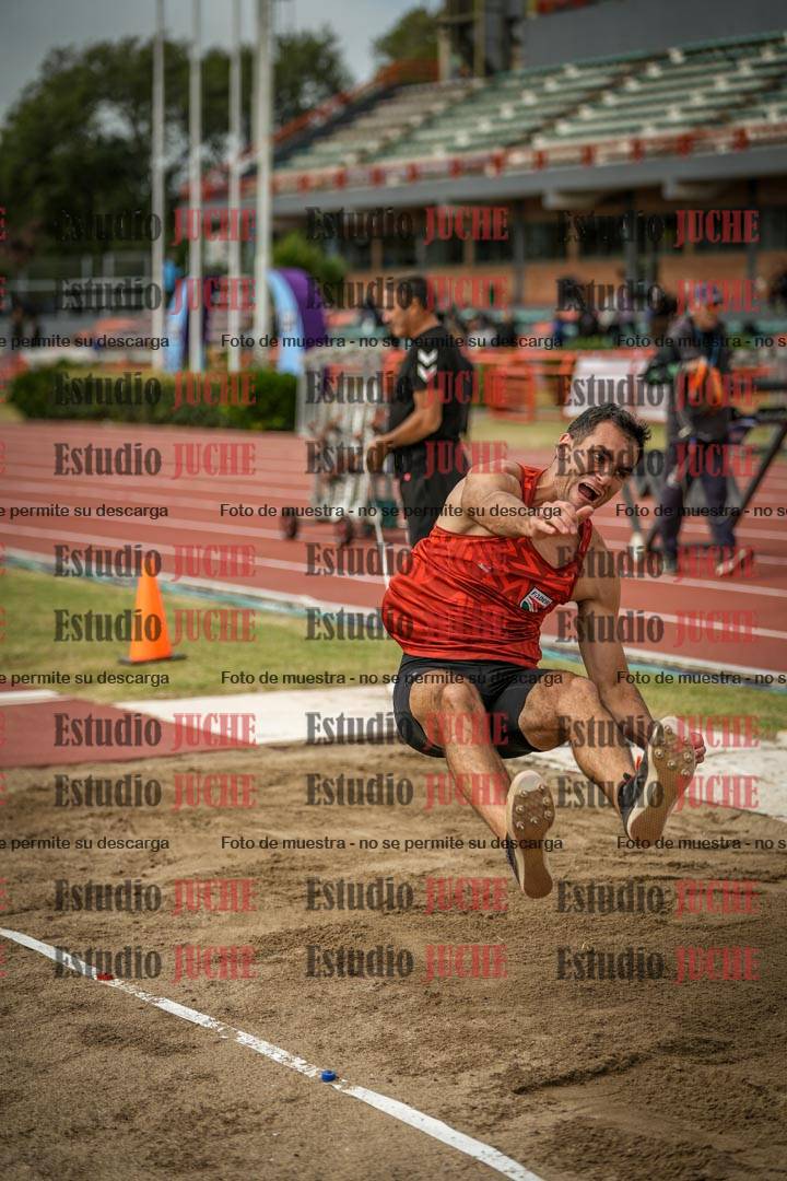Fotos del salto en largo de varones - decatlón 2