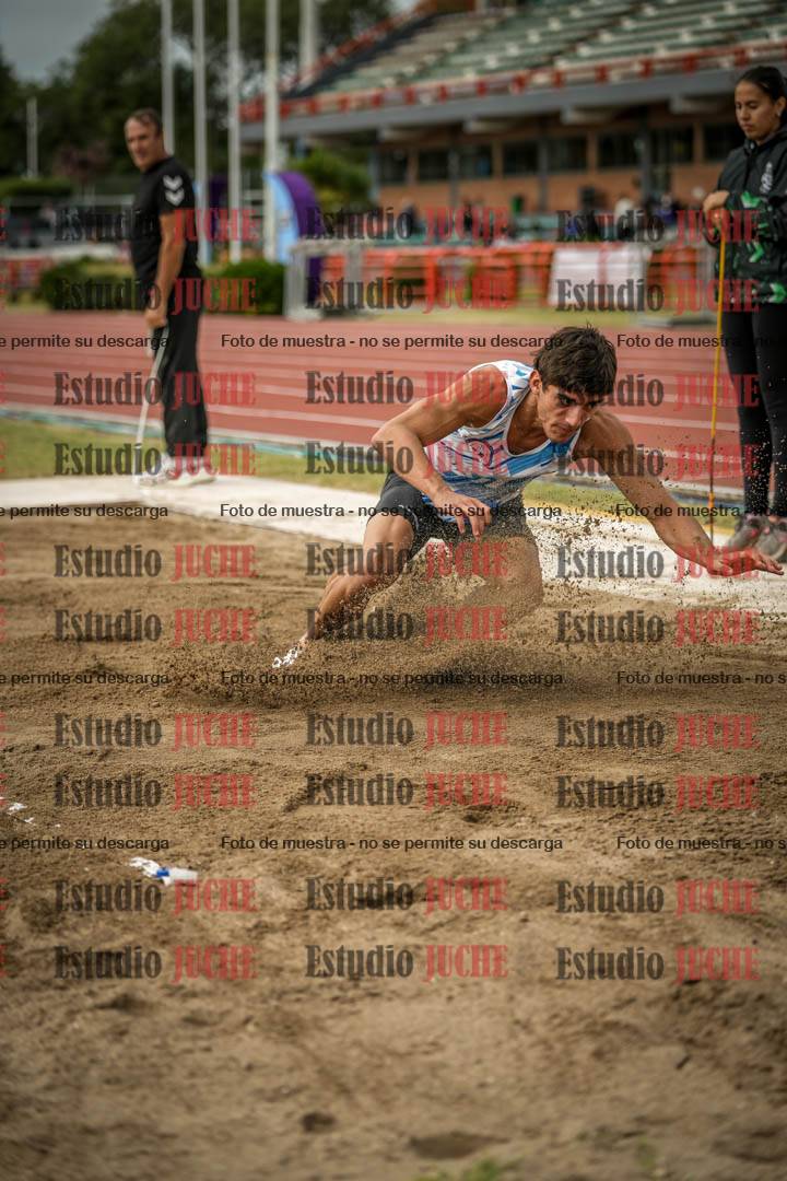 Fotos del salto en largo de varones - decatlón 2