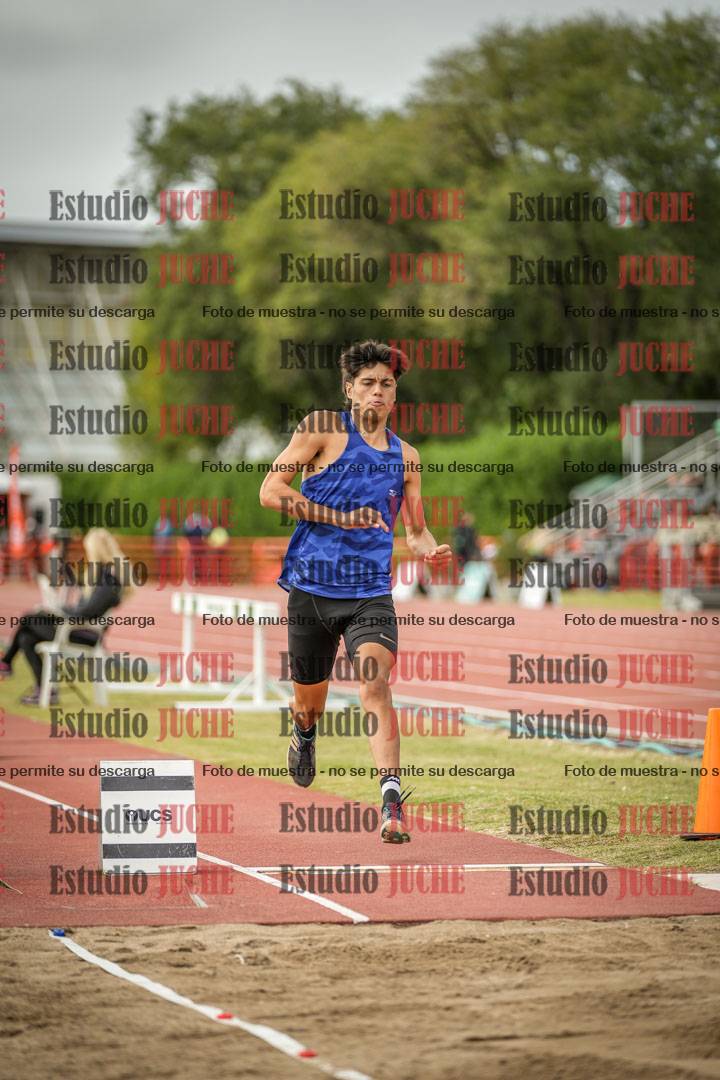 Fotos del salto en largo de varones - decatlón 2