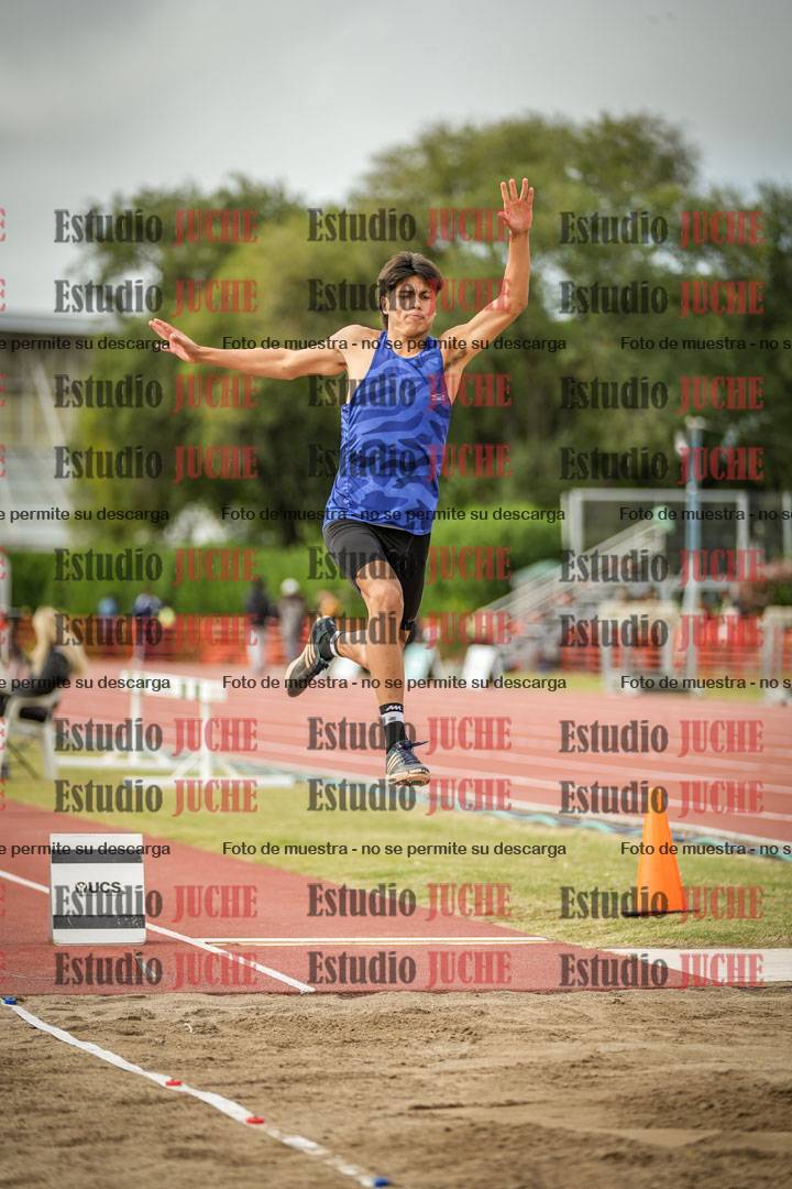 Fotos del salto en largo de varones - decatlón 2