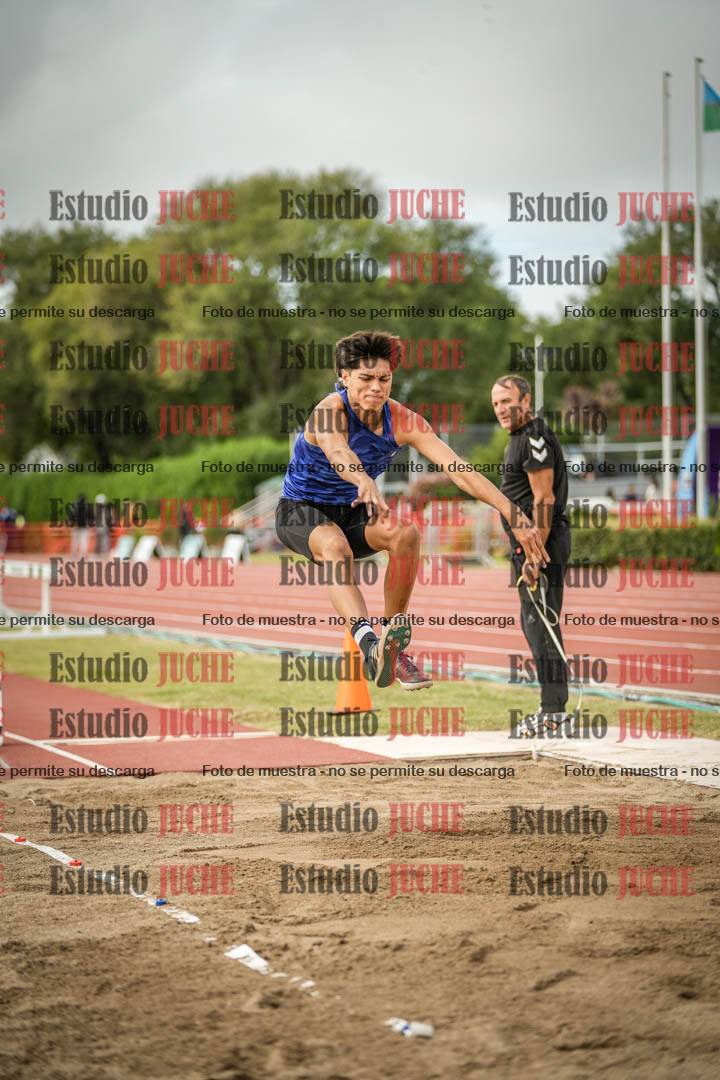 Fotos del salto en largo de varones - decatlón 2