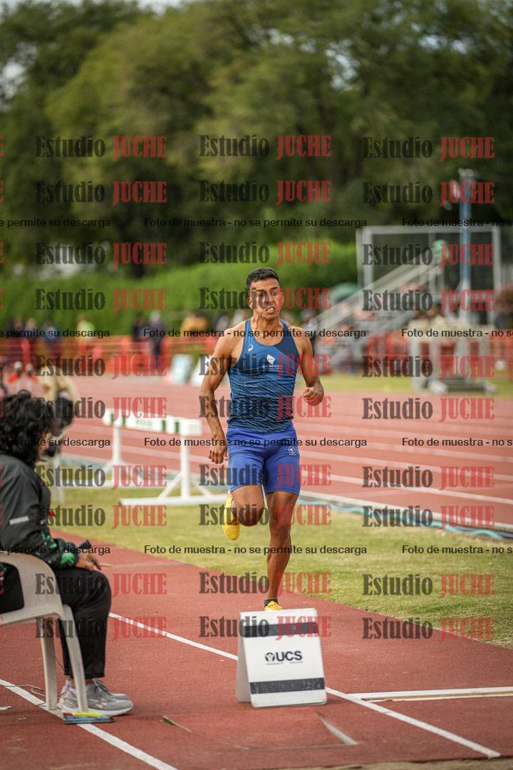 Fotos del salto en largo de varones - decatlón 2