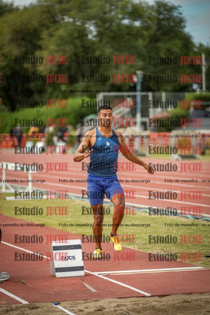 Fotos del salto en largo de varones - decatlón 2