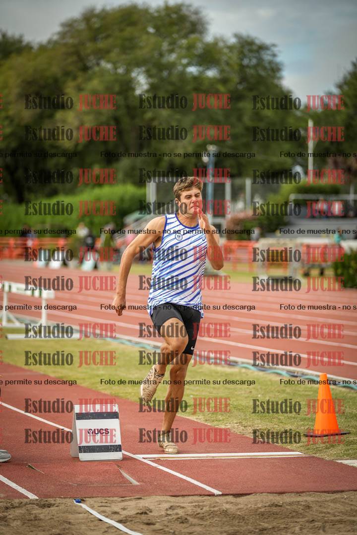 Fotos del salto en largo de varones - decatlón 2