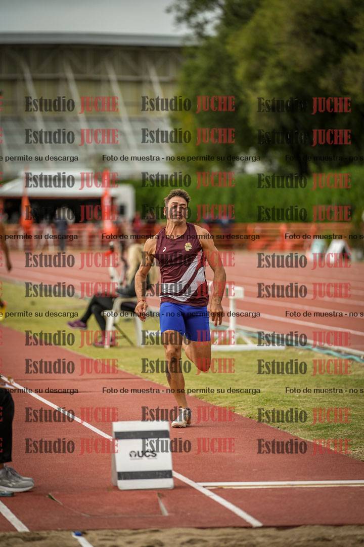 Fotos del salto en largo de varones - decatlón 2