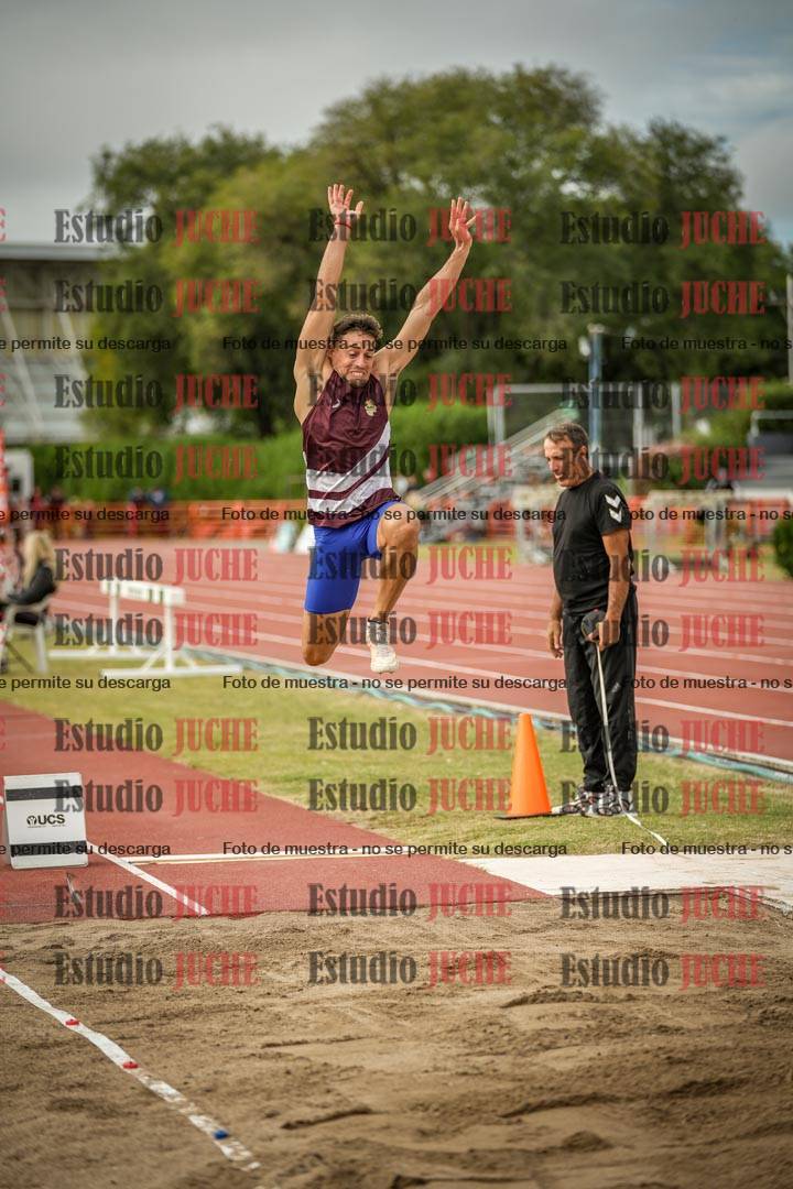 Fotos del salto en largo de varones - decatlón 2