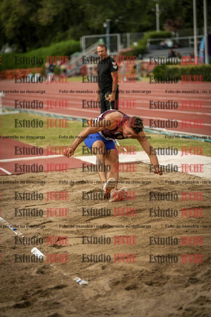 Fotos del salto en largo de varones - decatlón 2