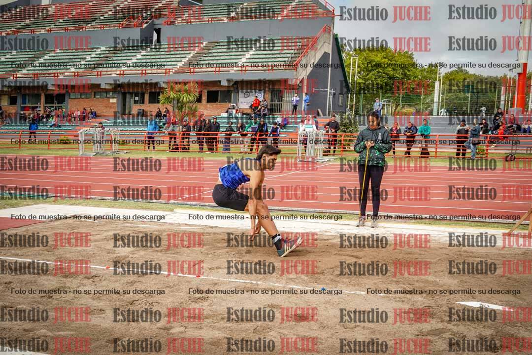 Fotos del salto en largo de varones - decatlón 2
