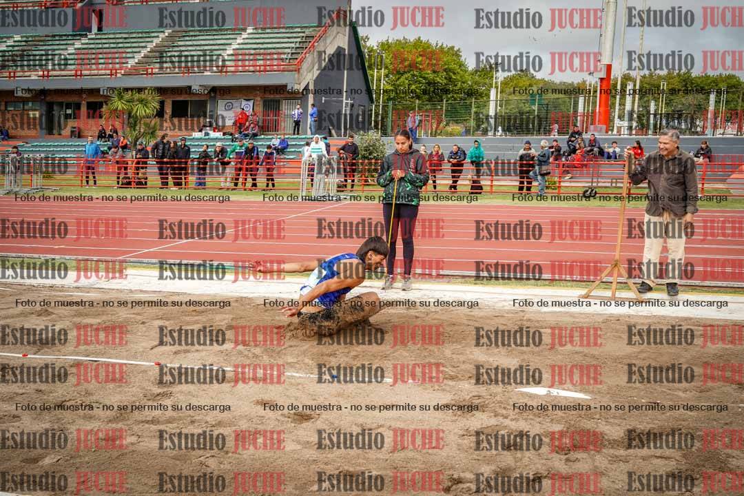 Fotos del salto en largo de varones - decatlón 2