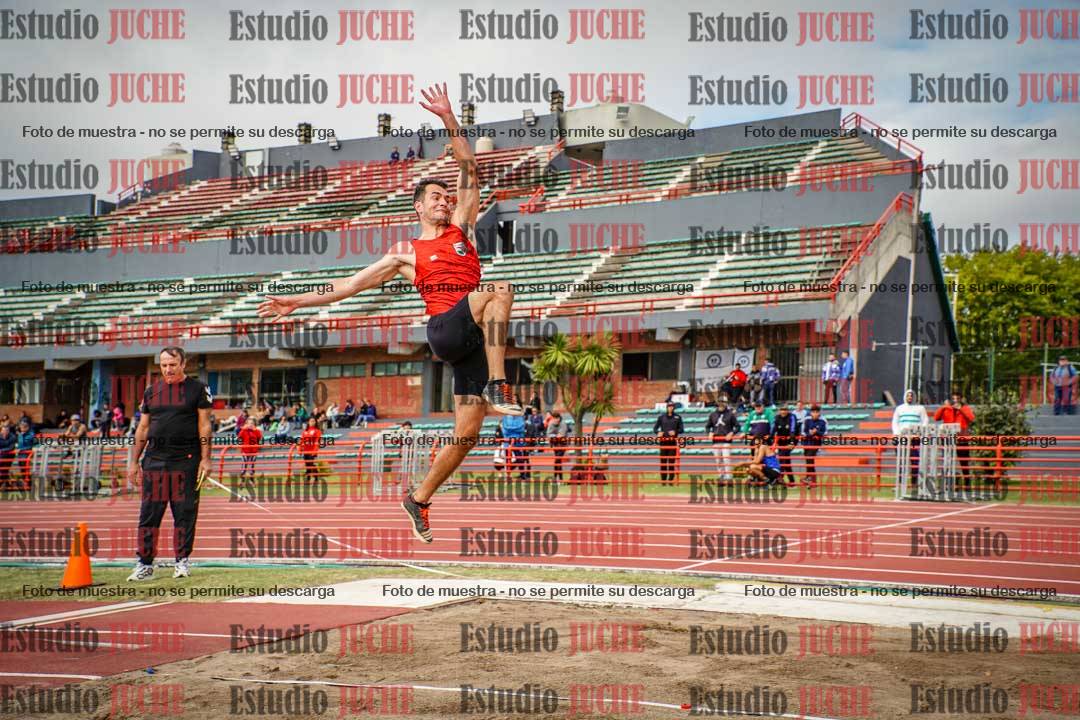 Fotos del salto en largo de varones - decatlón 2