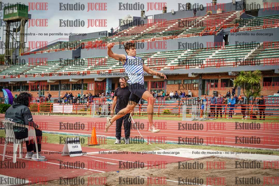 Fotos del salto en largo de varones - decatlón 2