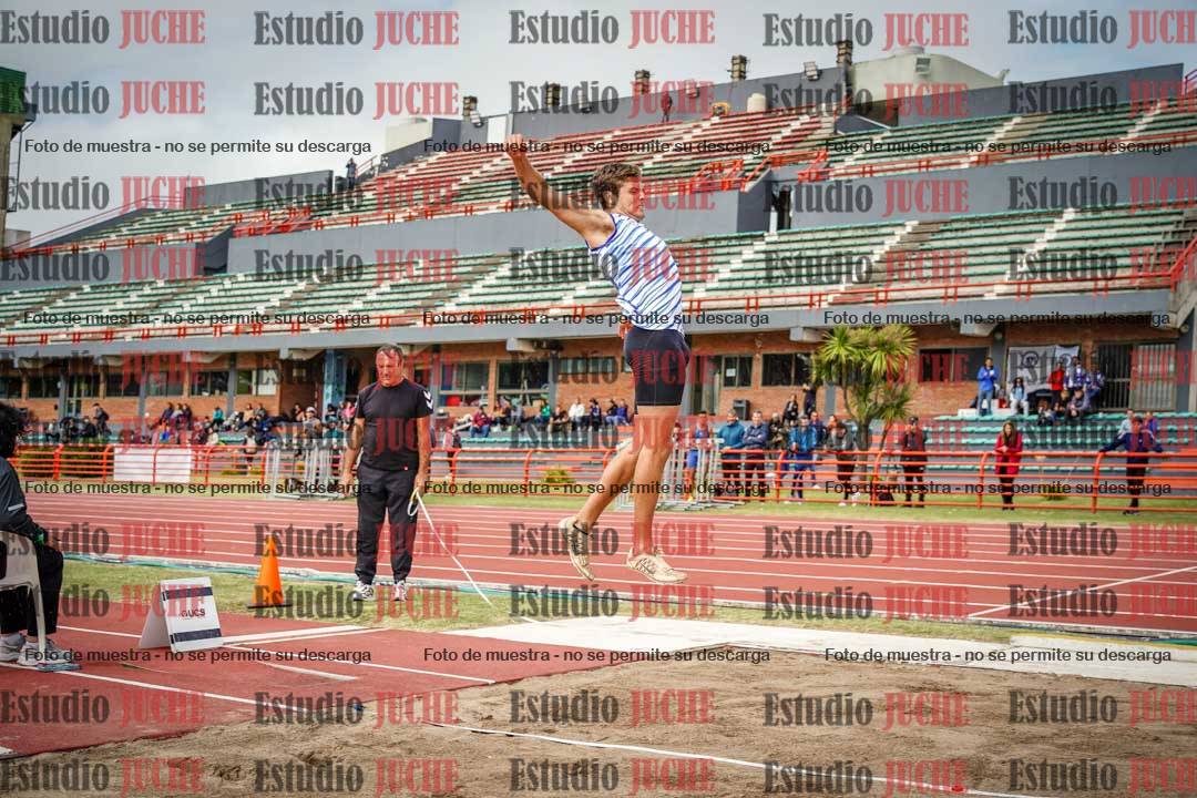 Fotos del salto en largo de varones - decatlón 2