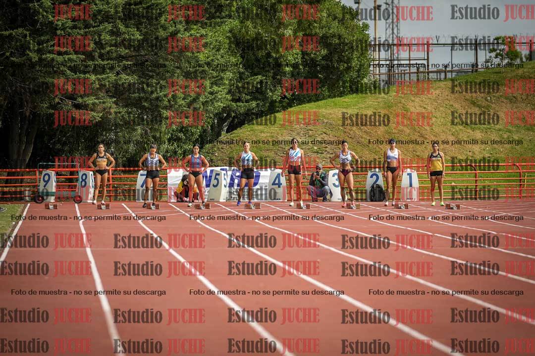Fotos de los 100 m llanos de mujeres - FINAL