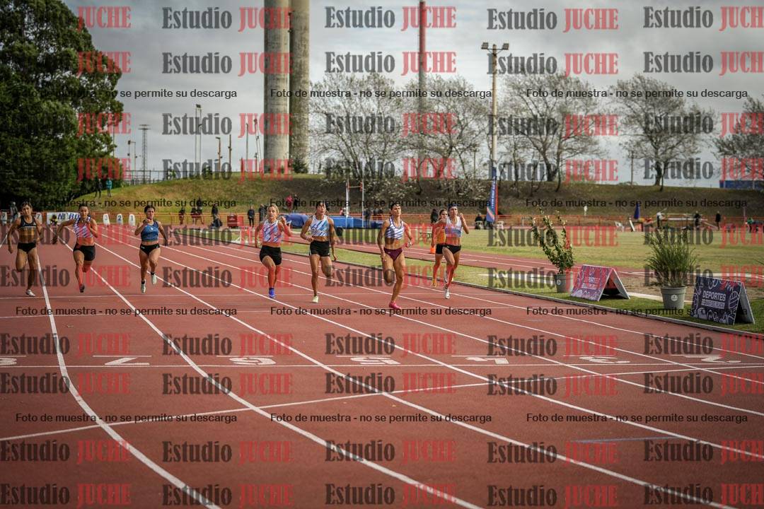 Fotos de los 100 m llanos de mujeres - FINAL