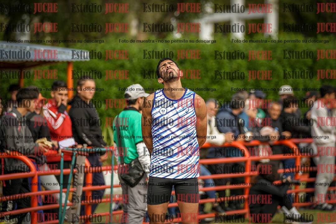 Fotos de los 400 m llanos de varones - FINAL