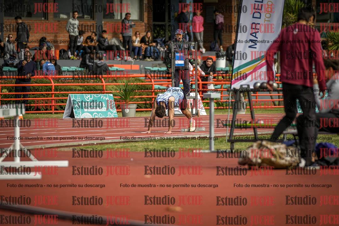 Fotos de los 400 m llanos de varones - FINAL