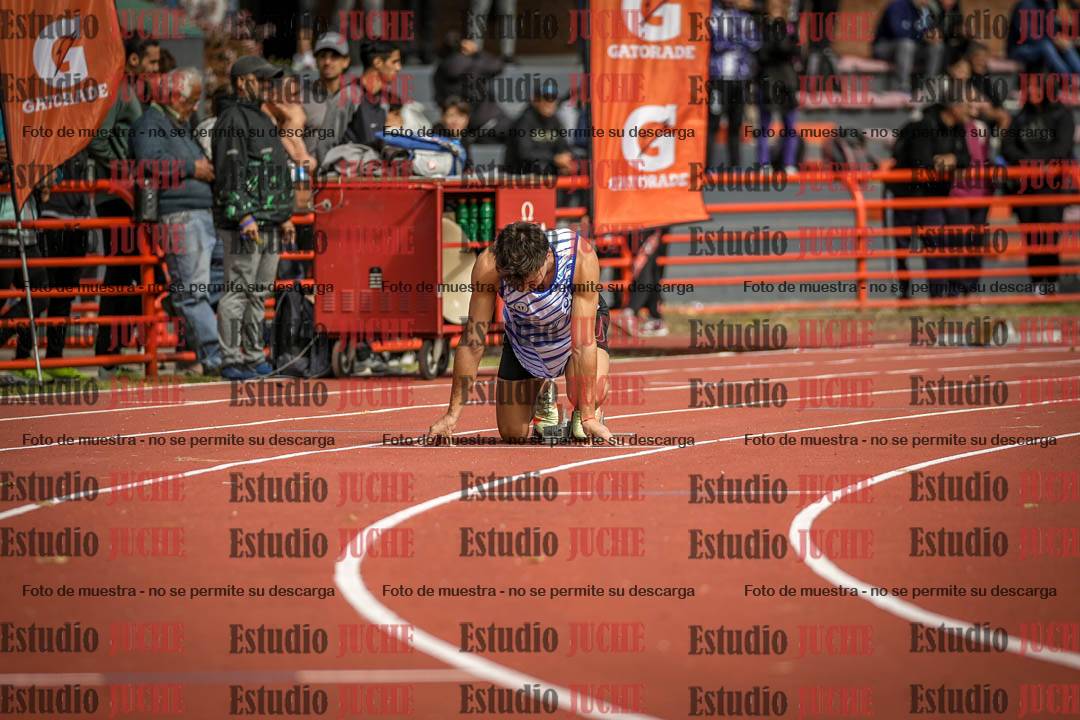Fotos de los 400 m llanos de varones - FINAL