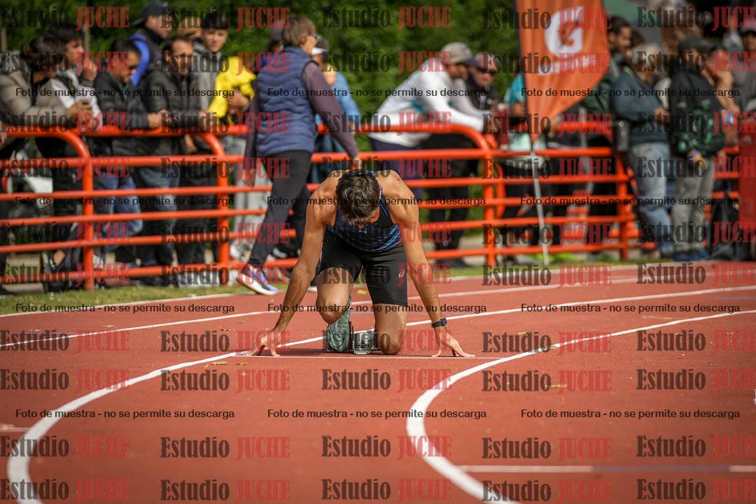 Fotos de los 400 m llanos de varones - FINAL