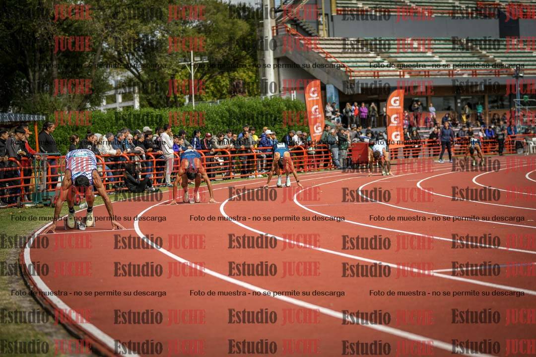 Fotos de los 400 m llanos de varones - FINAL