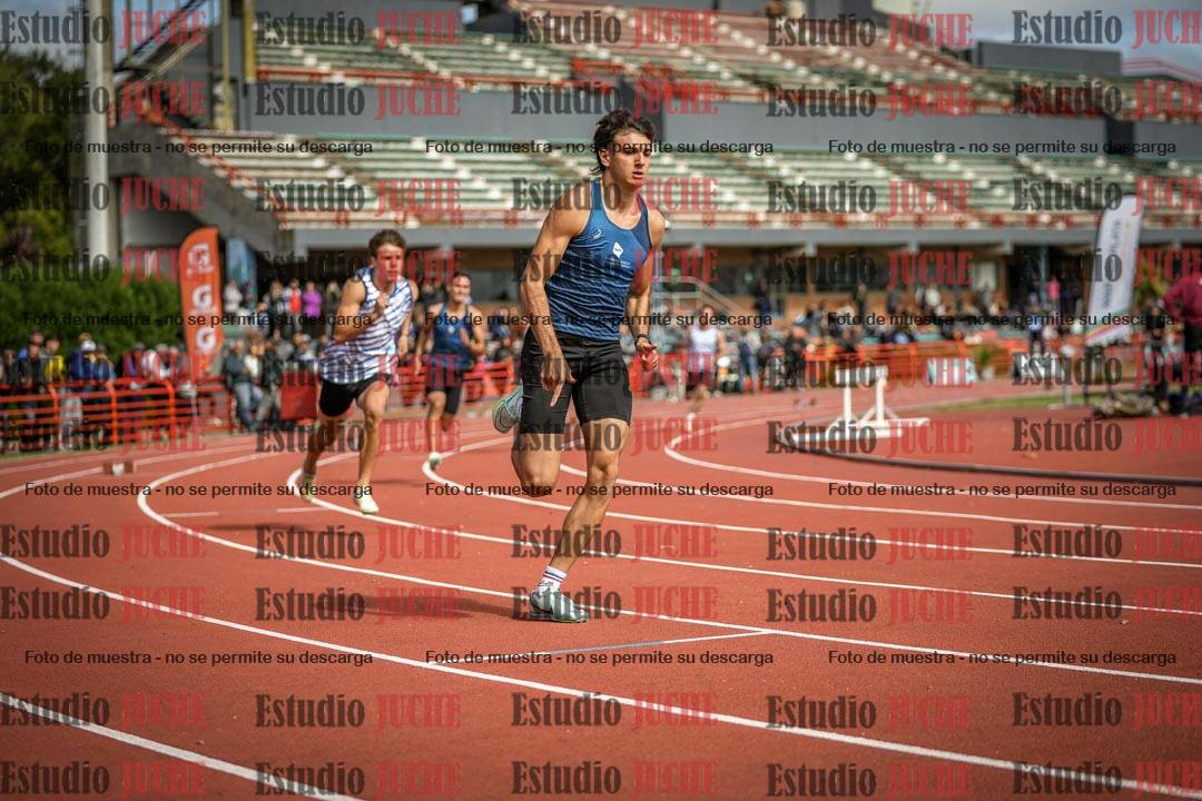 Fotos de los 400 m llanos de varones - FINAL