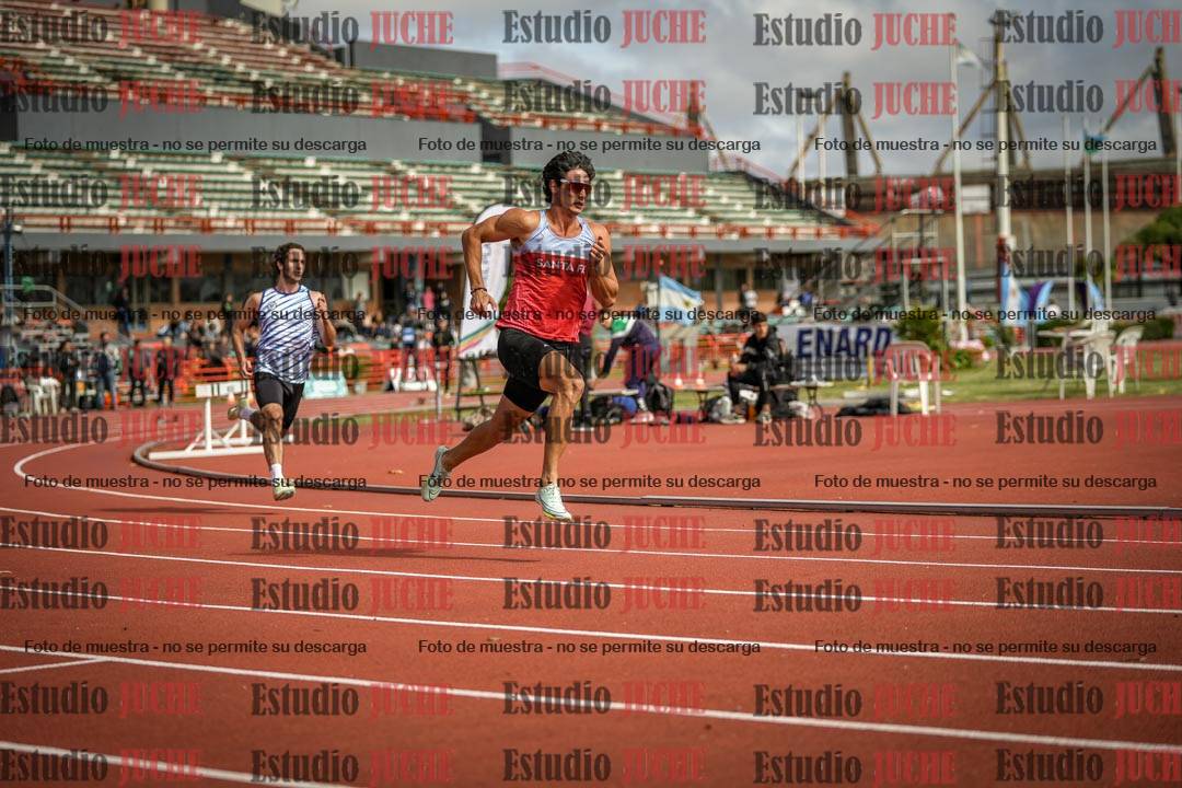 Fotos de los 400 m llanos de varones - FINAL